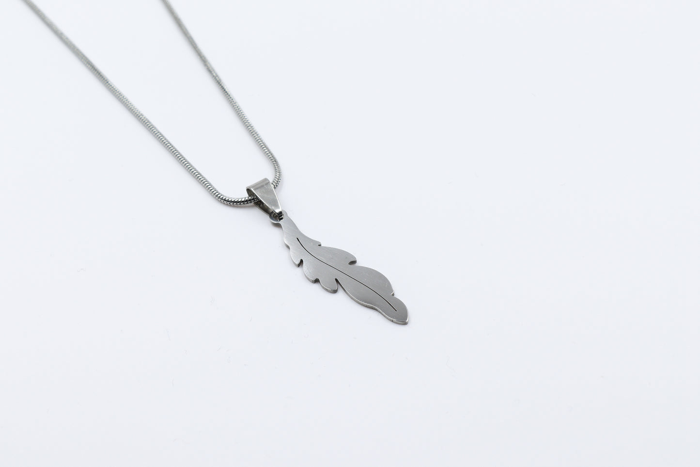 Men's Feather Pendant Necklace